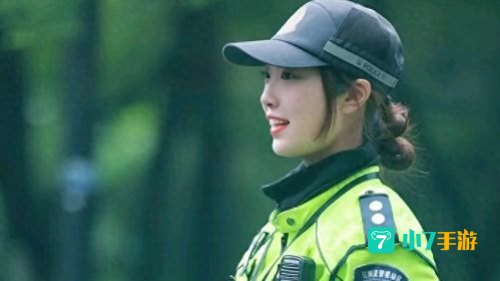 女警官蔚：野区霸主，战场女侠的打野之道